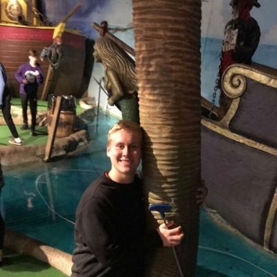 Max40723100's profile picture. what ever floats your boat