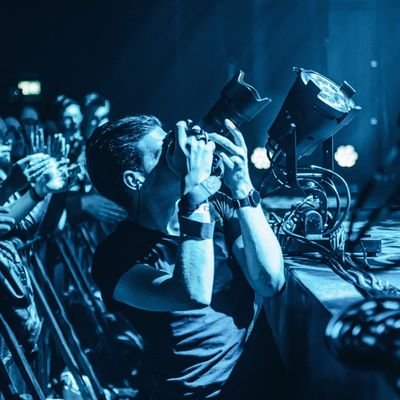 WvanNoort's profile picture. Music Photographer | Efteling | Boardgames | Tolkien | He/Him | 🌈 🌱 Goodreads📚: https://t.co/WhsW7VhdoU