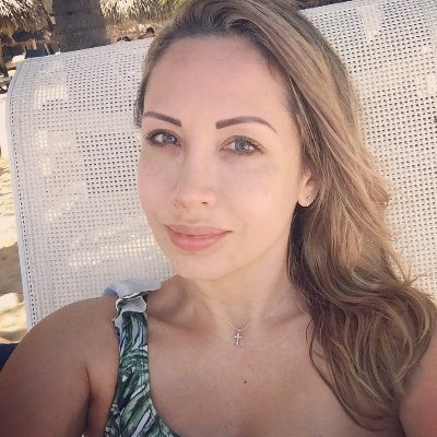 MoiritaG's profile picture. Ing. Ambiental 
♉️Taurina
❤️Mi familia 
🇧🇴Boliviana