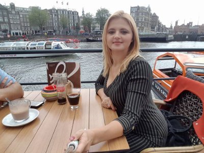 AlisaPe88826985's profile picture. lovely