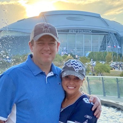 Covering Razorbacks since ‘96/Voice of @LittleRockWBB/Amateur golfer/Host @From_ShortGrass podcast/Husband to Amy/@dallascowboys Tix holder/tweets are my own