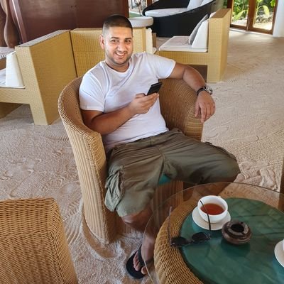 J_MUFC's profile picture. Carpet fitter by day
Food connoisseur by night
SC J_mufc