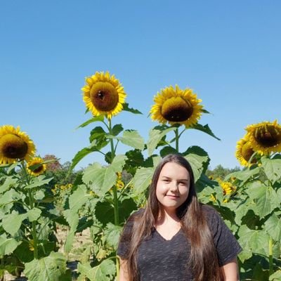Southern Miss Alum💛🖤 Navigating through life one adventure at a time 🌻