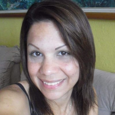 profesora en la especialidad de Artes Plasticas. enamorada de mi familia