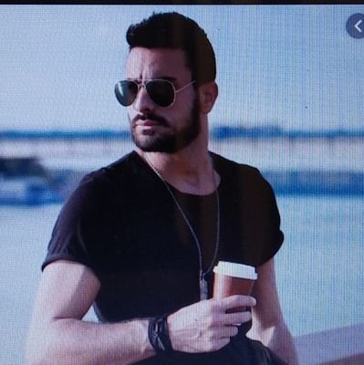Hatop27679728's profile picture. strongg