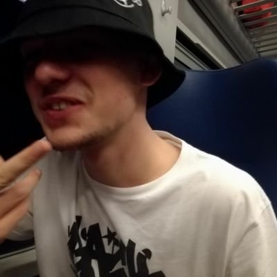 RazorSCP's profile picture. 