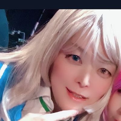 お会いしてからフォローお願い致します。
無言フォローはBさせて頂くこともあります。

このあかうんとは趣味をつぶやいているあかうんとです。こすあか。　腐、地雷無～成人済【好き】あんスタ(泉、凛月、零、みか)、刀剣乱舞(加州清光)、ヒプノシスマイク(左馬刻、新宿)
【悩み】寂雷先生のグッズが全く自引き出来ない