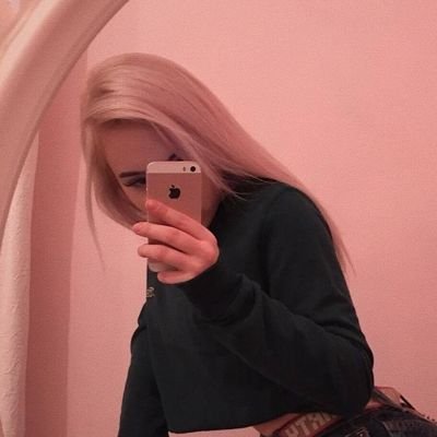 Nott_princess's profile picture. Маша, но не Распутина🐽
Самое дорогое и красивое украшение на маминой шее💕
Взаимная, что пиздец♡