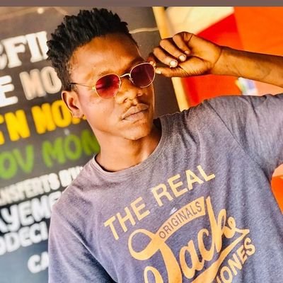 SorcierWeezy's profile picture. Croir toujour