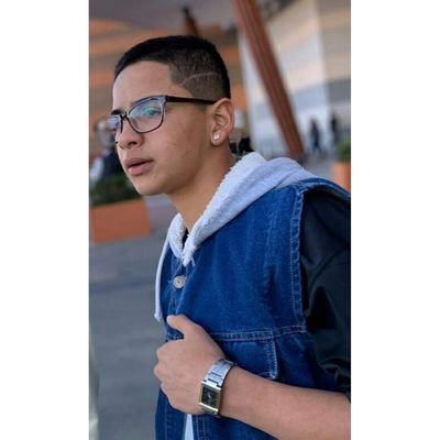 david321563's profile picture. 