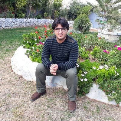 خبير SEO وكاتب مقالات متميز, أقدم خدمات استضافة مواقع, أحب القراءة وأحب النحل وأسعى للتعلم دائما, مهتم جدا بالتاريخ والفلسفة