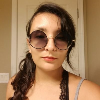 Living life freely. Love memes, drawing, video games, being mom. Computer Tech. Certified Sequential Artist. Animation Enthusiast. 29. Single. Coming soon.