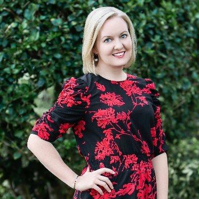 Jennifer Pfaff Smith