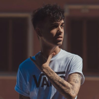 VGC Player (920) CP | WCS2023 D2 | Barcelona SE Runner-Up — UI / UX Designer