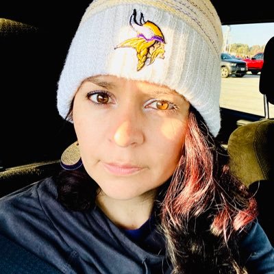 Wife, mama, runner, photographer, yoga pants aficionado, Vikings fan, 80’s baby, 307 will always be home, WSU Fan, Substitute Teacher!!!