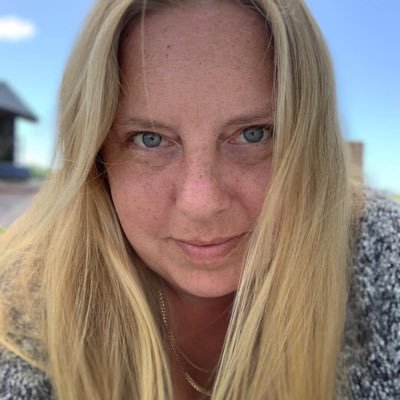 LiipereSarah's profile picture. I’m just here for the laughs. 💫