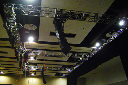 Professional rigging services provider for corporate events, tradeshows, touring productions, performing arts and more.
