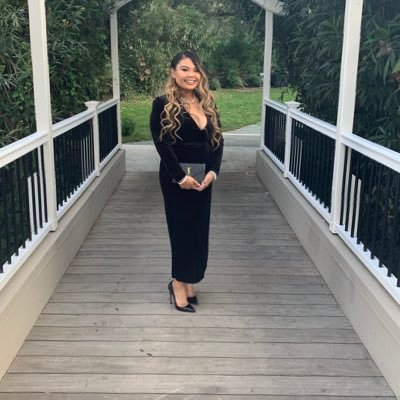 briana_loove's profile picture. 