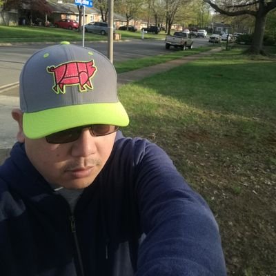 Pulled Pork and Pickleball. C ya at @chaojareon@social.linux.pizza or @chaojareon.bsky.social 👋🏽