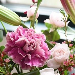 夏みかん Twitterren あの花 昔 あの花の映画か アニメは 見たけど どんなアニメか忘れて しまって今日 たまたま バス旅行であの花の聖地に行って 見たいなぁ思って Youtubeで ラストシーンだけ見たら泣きました それも2回見て2回泣きました