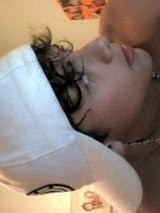☺ Apaixonado por conhecimento, mistério e bons filmes :) Eu tbm gosto bastante de comida YAY!