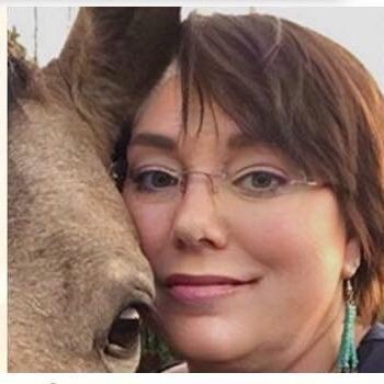 TracyHu44206788's profile picture. Tracy Huff Sports Photography - working hard to capture those one in a million shots that make a kids career. Focused mainly on  Carvers Bay high school