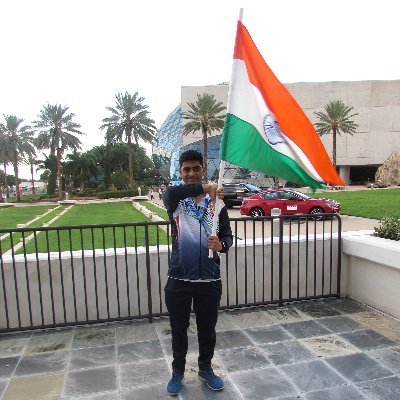 Former #TeamIndia
|| Shoot - Swim - Bike - Run || Software Developer || Love Traveling || Foodie - https://t.co/mS01SqoDHb