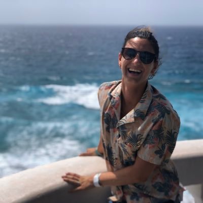 emdicGraci's profile picture. No estamos educados para pensar.