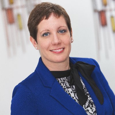 Directrice Communications à l'Organisme d'autoréglementation du courtage immobilier du Québec (@OACIQ). Ce que je tweete n'engage que moi.