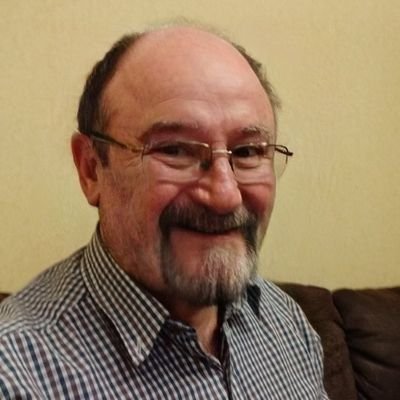 Amante de la música, libros y eterno estudiante. pero lo mas importante, Padre ante todo. Engineer and data network manager, de profesión - Valdivia-CL.