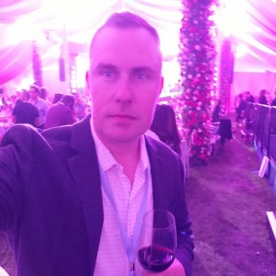 WSET Diploma student. Director of Mkt & DTC in the wine industry. Always on the hunt for good company, great food and better wine.

https://t.co/1CwpO2bPYo