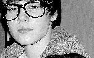 Oi neném (:
Esse FC é dedicado ao NOSSO Justin Bieber.
Enfim, espero que gostem de mim o quanto gosto de vcs. 3
Criado em: 25/07/10 O:
by: @pintiinhas (: