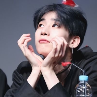 💙빅톤💙 최애= 한승우 , 올팬🎁
❤엑스원❤ 최애= 한승우, 올팬🍨

💜빅톤 엑스원 사랑하는 사람입니다💜
팔로우, RT많이 해주세요오!!