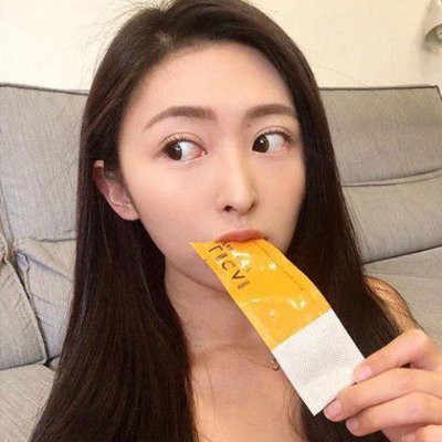 LINKA56760500's profile picture. バイナリートレーダー📊	
I💛CHANEL✨	
I💚Make up💄	
I❤️Cafe☕️	
バイナリー講師📈📉	
成功報酬で🔥必勝法🔥教えてます。	
🔰初心者・未経験でも3ヶ月で50万	
🌈生徒さん400人突破👏	
🌈1日1.2時間作れたらOK👍	
詳しくはblogで⬇️⬇️⬇️