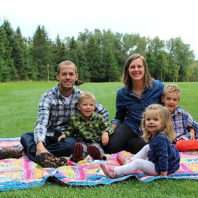 heidibmuller's profile picture. 