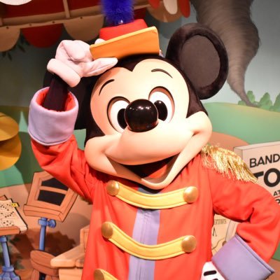 Avenue_Cafe_XXX's profile picture. ディズニーとラルクが好きすぎる大人。香港ディズニーMAゴールド所持✌️ディズニー&ドエル友達欲しい🥺イツミニ&ナブル通いました。神hydeのスタアミッキー、ナブルなドエル。SW好きだけど本家よりマンドー好き&marvelロキ推し☺️垢分けてないので色々呟きます