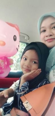 umulhas268's profile picture. 