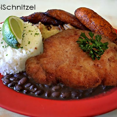 TropiSchnitzel is a fake German/Caribbean fusion food truck located in Austin, TX.
This is for a social media class for @andreasmstein. No real food, sorry!
