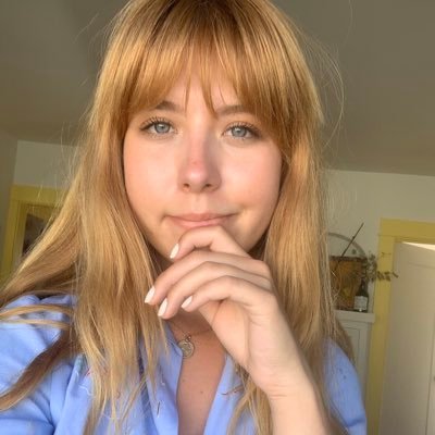 Clinical psych grad student @UCLA @NgTRUSTLab! Interested in intersectionality in the context of PTSD & improving mental health systems for minorities. She/her