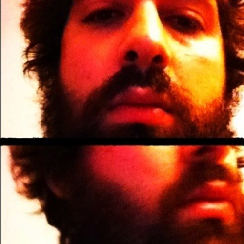 liamstone's profile picture. barely interesting