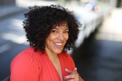 A wonderful actor, singer, songwriter... who's also graced with an abundance of modesty! Represented by Middleweek Newton @mntalent https://t.co/dAynOtvNYU