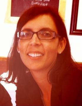 Bron_Hume's profile picture. Passionate about hubby, life, food and family...