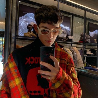 •Mendes Army• •BEANZ• When you fall asleep tonight, just remember that we lay under the same stars🇨🇦