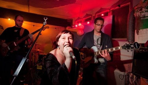 Dagbaartman's profile picture. 34 year old mother of son Oddvar born on 05-01-2012
Never knew all the facts & stories other moms tell about giving birth and 'momness' are true ;)