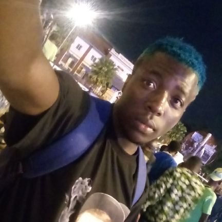 MrPropr84819576's profile picture. mon style
 posé 😏 
au calme 🤫 
et tranquille 🚶🚶🚶