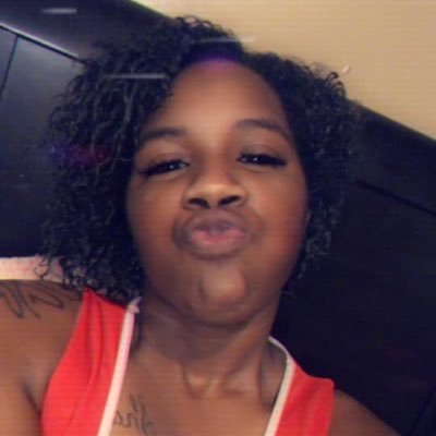 CAN’T LOOK or TOUCH 😛🤞🏽 | SIP 📍 | amosc : gorgeousdeshay 👻❤️ | GAY ASFK 🌈 | michelle 💞