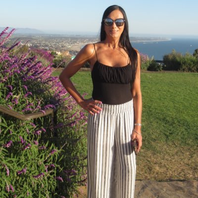 sunshiniegirl's profile picture. 