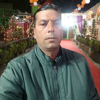 Devdutt52604664's profile picture. 160