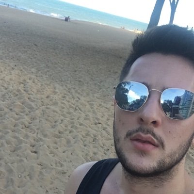 Sempre Feliz, sem pensar em Nada ♫