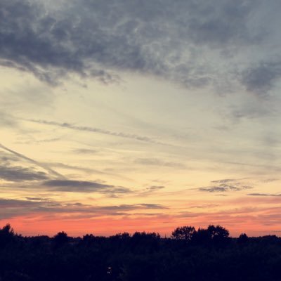 Aalyahkh's profile picture. 